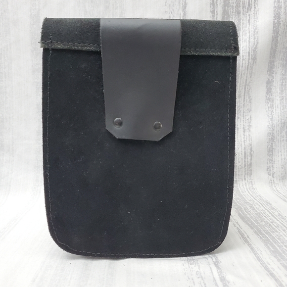 Hip Belt Pouch - Picture 5 of 16